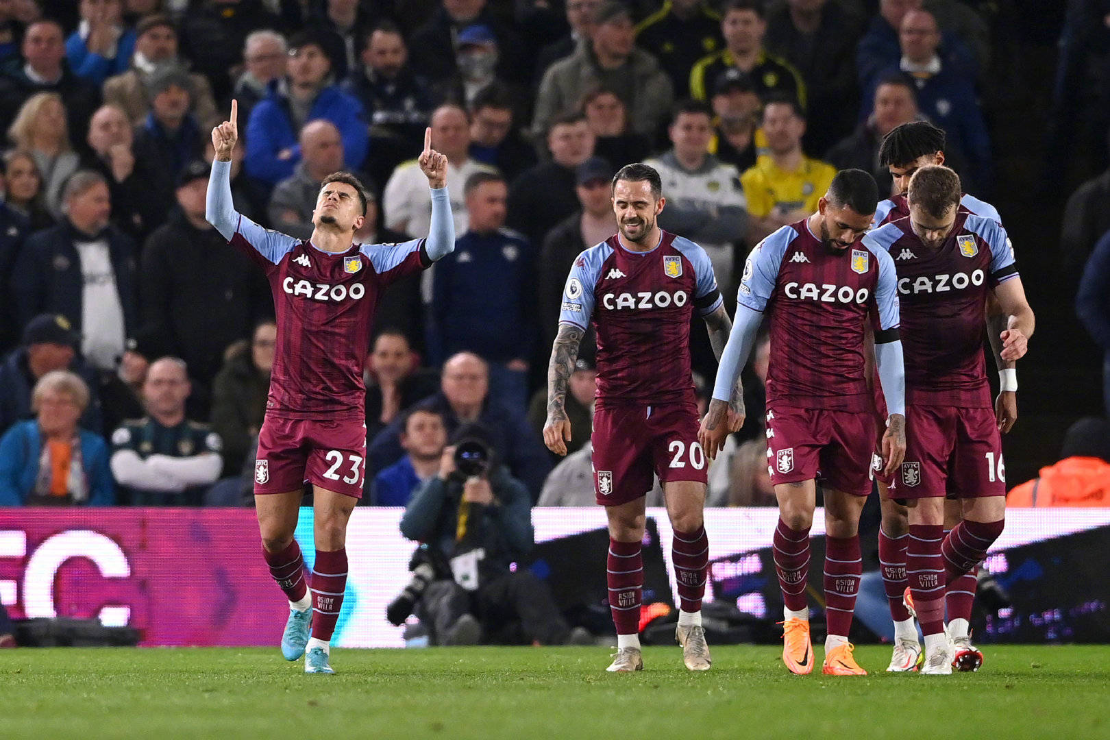 争而闻名 争而闻名